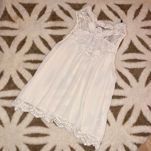 Forever 21 chiffon and lace high neck tank
